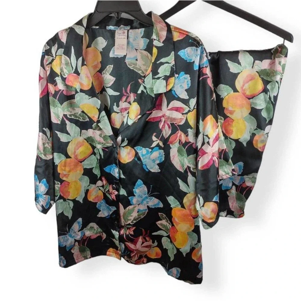 Secret Treasures Pajama Set EUC
